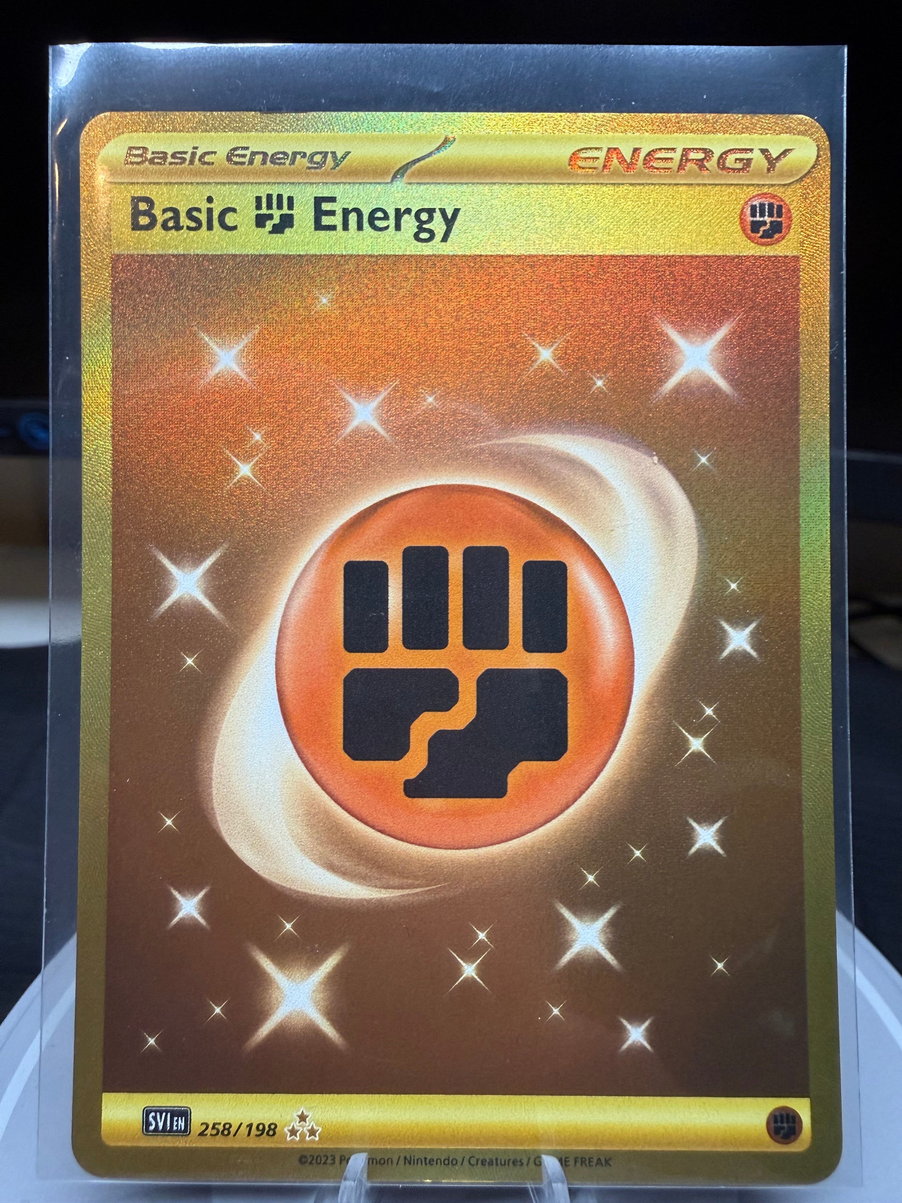 Scarlet & Violet - Basic Fighting Energy - Gold Holo