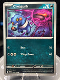 Croagunk - 130/198 - Scarlet & Violet